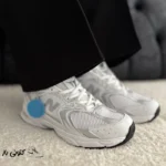 کتونی زنانه نیوبالانس سفید نقره ای