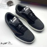 نایک ایر جردن ۱ بدون ساق تراویس اسکات یوتوپیا مشکی قهوه ای