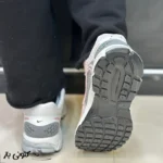 کتونی زنانه نایک وومرو سفید صورتی - تصویر 3