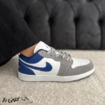 کتونی مردانه نایک جردن ۱ طوسی آبی کاربنی - تصویر 4