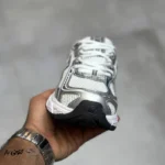 کتونی خارجی زنانه نیوبالانس 740 سفید نقره‌ای متالیک سرمه‌ای New Balance 740v2 White Shadow Grey Navy U740WN2 - تصویر 3