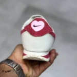 کتونی خارجی زنانه نایک کورتز ولنتاین سفید قرمز Nike Cortez SE Valentine’s Day FZ5167-133 - تصویر 3