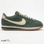 کتونی خارجی زنانه نایک کورتز سبز تیره کرم Nike Cortez Vintage Green Gum FJ2530-301