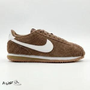 کتونی خارجی زنانه نایک کورتز قهوه‌ای سفید Nike Cortez Vintage Medium Curry FJ2530-200