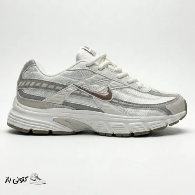 کتونی خارجی یونیسکس نایک اینیشیتور سفید خاکستری قهوه‌ای Nike Initiator Phantom Light Bone Sail Brown IB4339-001
