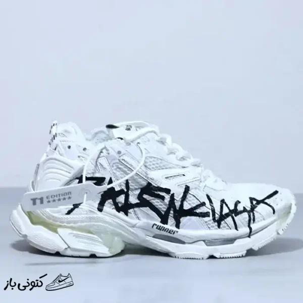 کتونی خارجی مردانه بالنسیاگا رانر گرافیتی سفید Balenciaga Runner Graffiti White